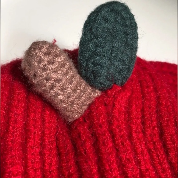 Red Apple Knitted Beanie - Picture 4 of 10